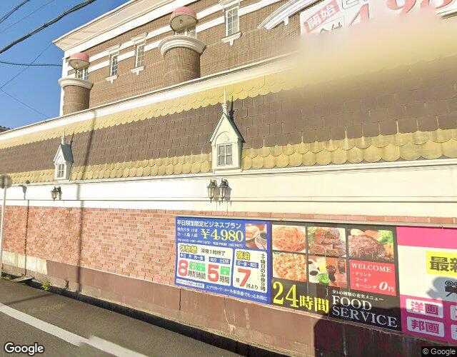 おしゃれ貴族 豊川店 左側からの外観