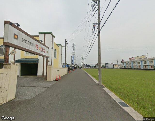 花はな 右側からの外観