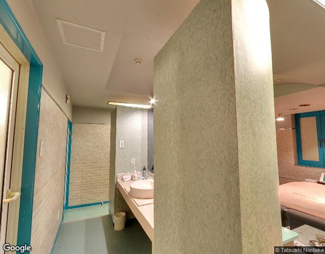 NONBIRI HOTEL 右側からの外観