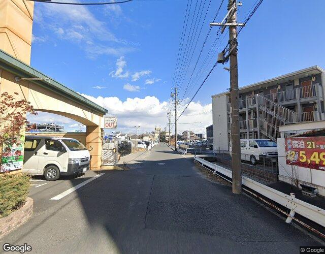 パークアベニュー 右側からの外観