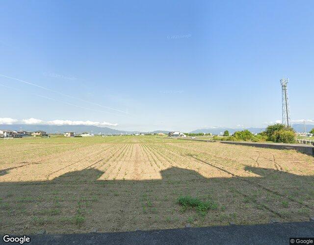 ホテル DUE 大垣店 左側からの外観