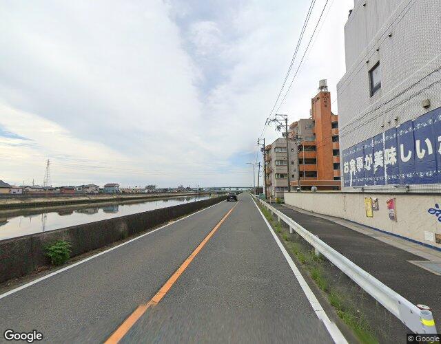ホテル リバーサイド 裏側からの外観