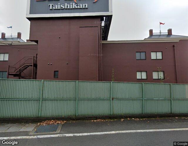 ホテル兆；CHO 大使館グループ各務原 裏側からの外観