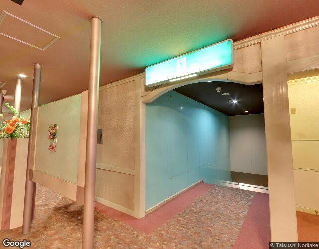 HOTEL58 左側からの外観