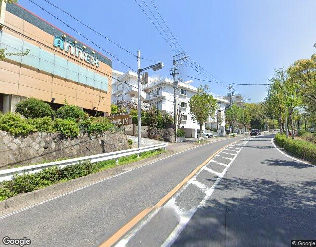 八事の森アネックス 右側からの外観