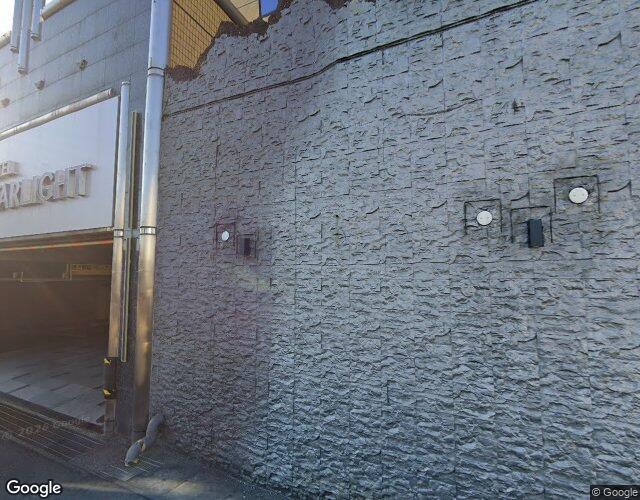 スターライト 裏側からの外観