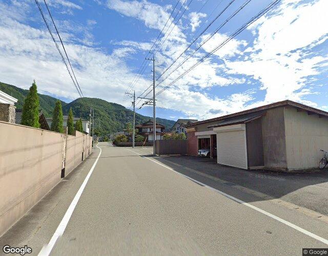 ホテル シャトー 裏側からの外観