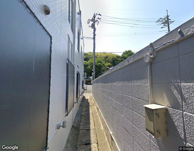 HOTEL MIST（ミスト）【HAYAMA HOTELS】 左側からの外観