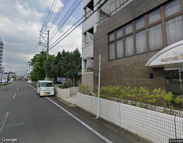イルプリーモ 右側からの外観