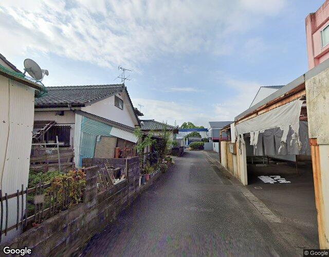 Uno 裏側からの外観