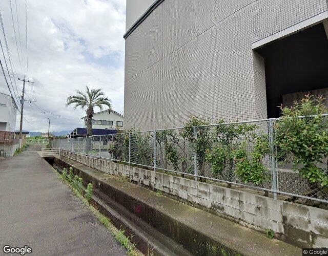 VERAGIO 右側からの外観