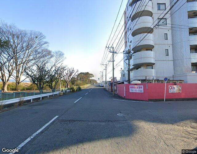ホテル　キャンディ（旧：大分アイネ） 裏側からの外観