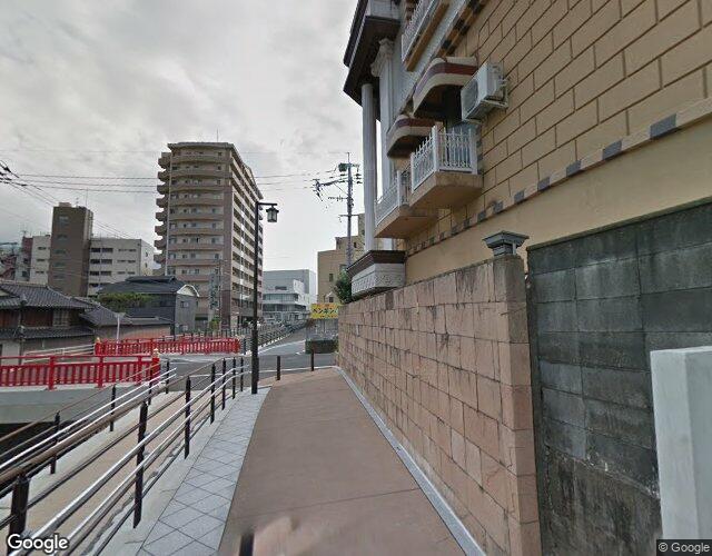 銀巴里倶楽部 裏側からの外観