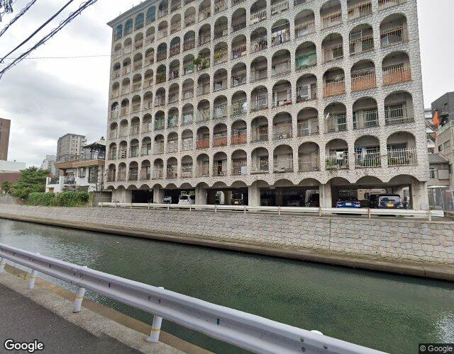 レステイ 小倉【レステイグループ】 左側からの外観
