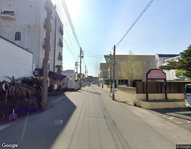 HOTEL XYZ 左側からの外観