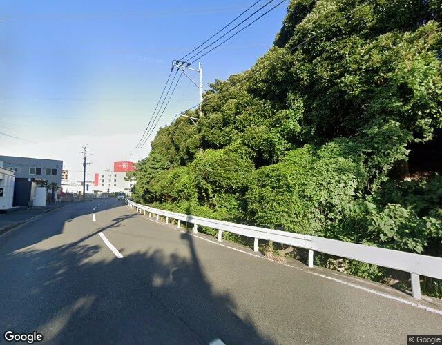 C.小倉エスト 右側からの外観