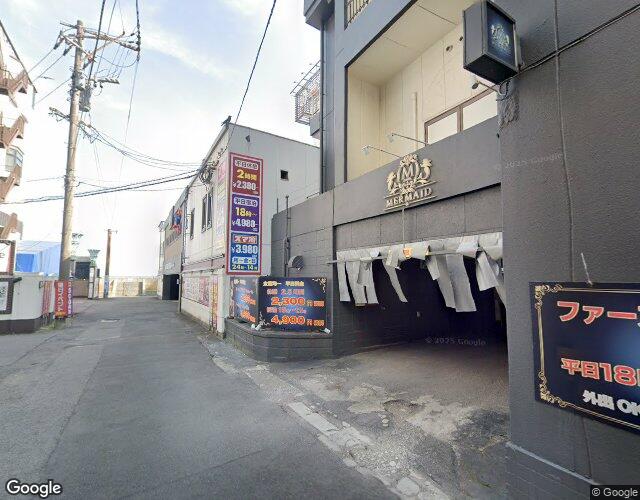 ホテル Swing 右側からの外観