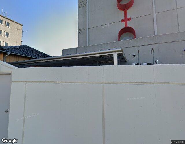 ホテル 2ing 裏側からの外観