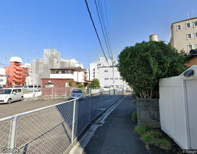 ホテル 2ing 右側からの外観