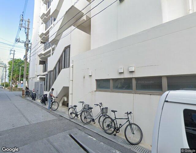 HOTEL LE ROI（ルロイ）【HAYAMA HOTELS】 左側からの外観
