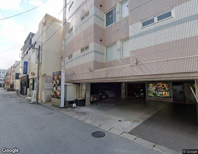 HOTEL LE ROI（ルロイ）【HAYAMA HOTELS】 右側からの外観