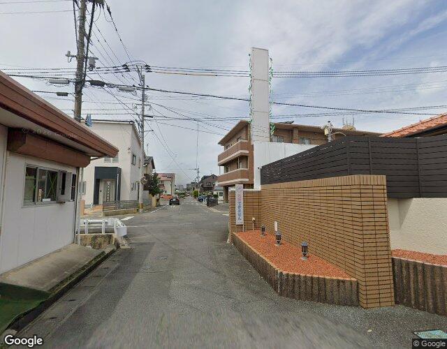 ホテル 花園 左側からの外観