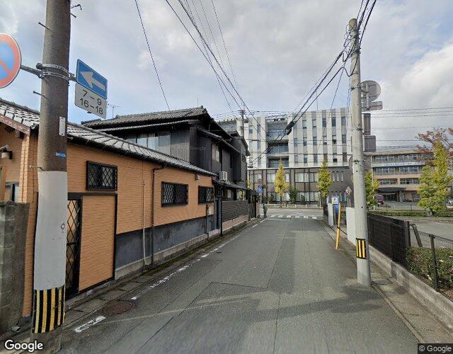 HOTEL VIPSII 左側からの外観