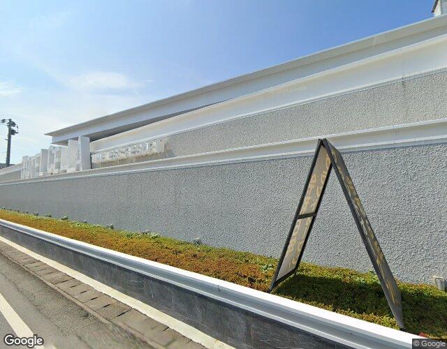 FUN 裏側からの外観