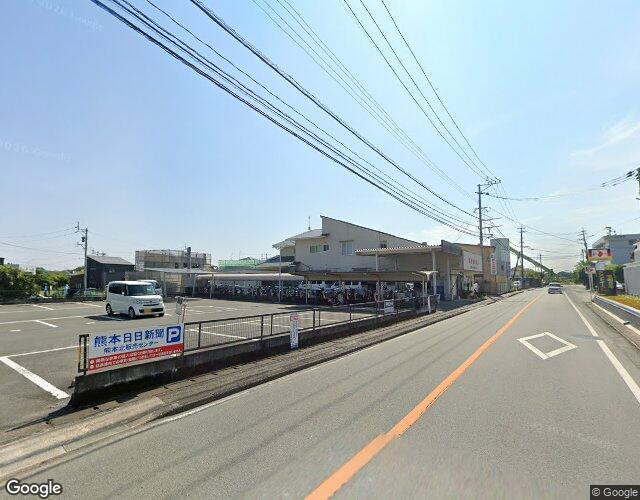 FUN 右側からの外観