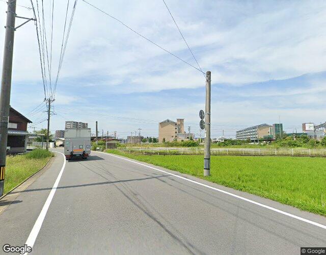 petit trente ans（プチトランタン） 左側からの外観
