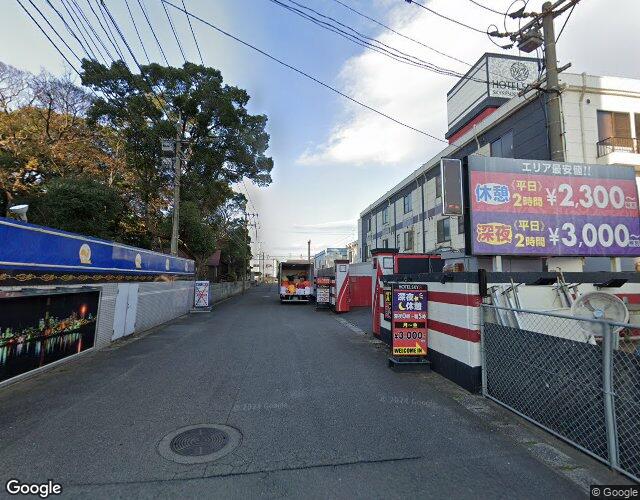 フュージョン 左側からの外観