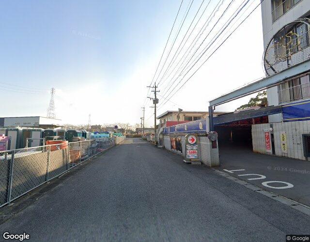 フュージョン 右側からの外観
