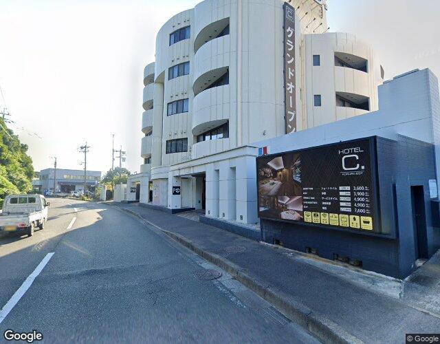 ベイヒルクラブ東小倉 左側からの外観