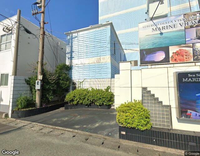 マリンビュー 左側からの外観