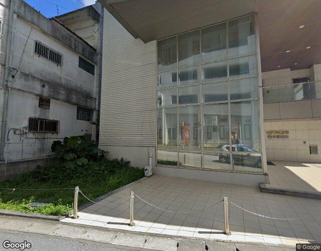 メダリオン 裏側からの外観