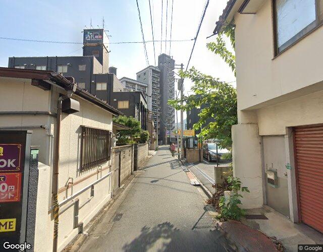 HOTEL CUBE [COCO group] 右側からの外観