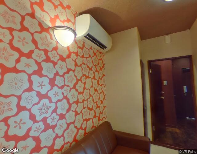 HOTEL CLUB G（クラブジー）【HAYAMA HOTELS】 右側からの外観