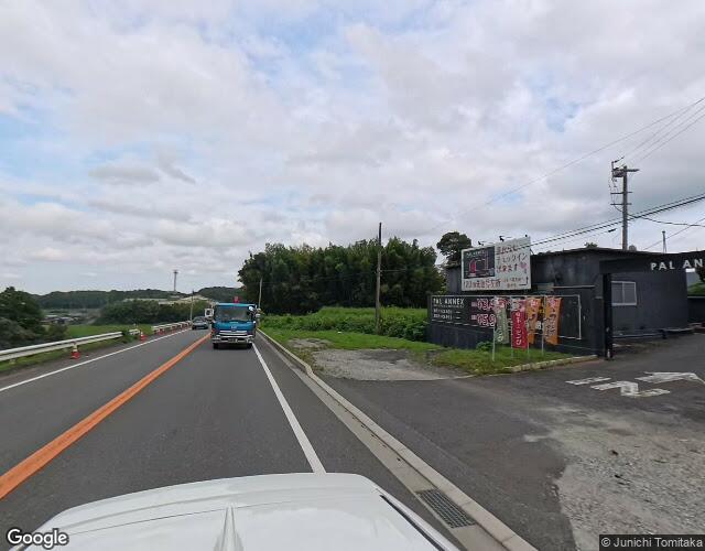 パルアネックス 勝山店 右側からの外観