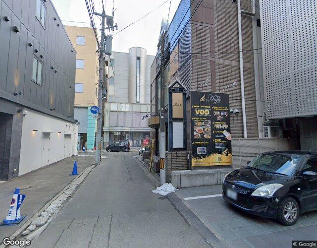 GEM HOTEL 裏側からの外観