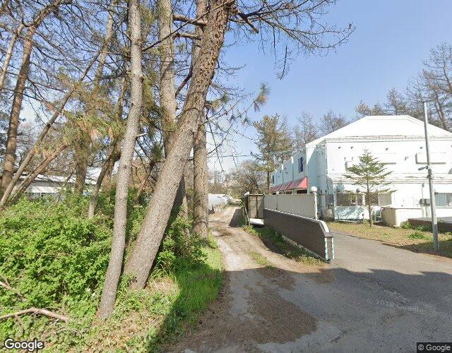 トロピカルアイネ 右側からの外観