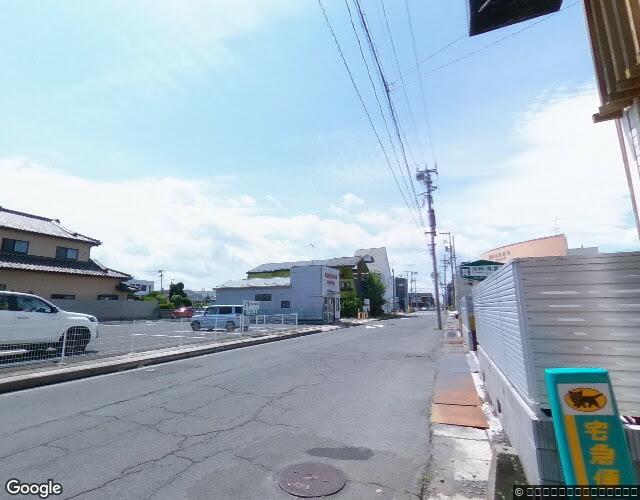 赤いくつの外観