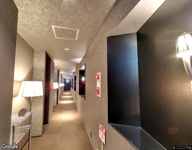 THE HOTELION・H TOWN HOTEL 裏側からの外観