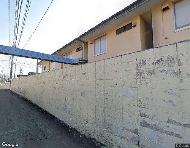 スカイ　神町 右側からの外観