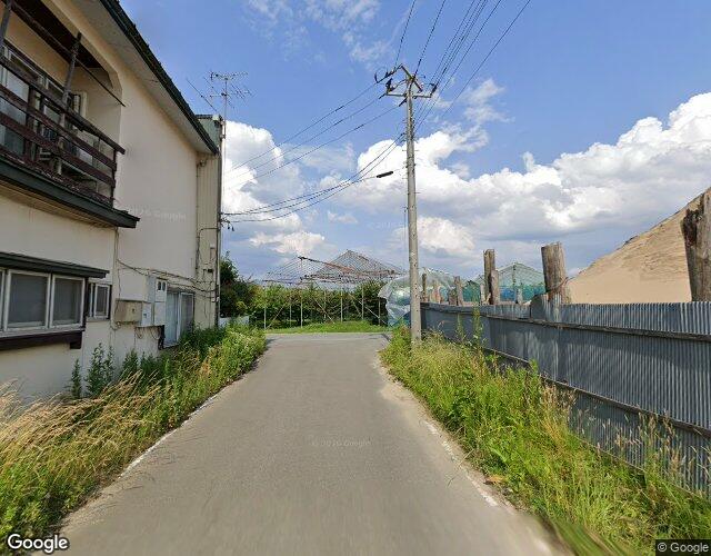 チェリー 右側からの外観