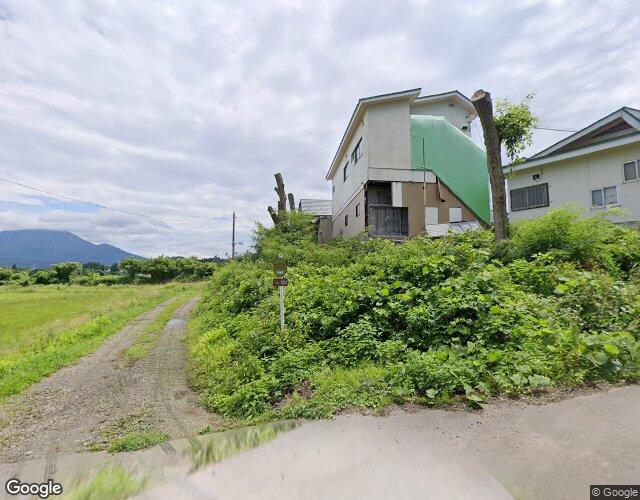 銀嶺 右側からの外観