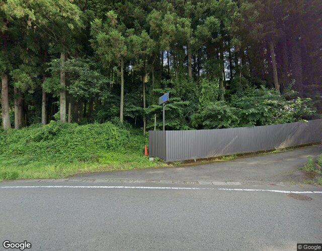 ホテル クイーンナッツ 裏側からの外観