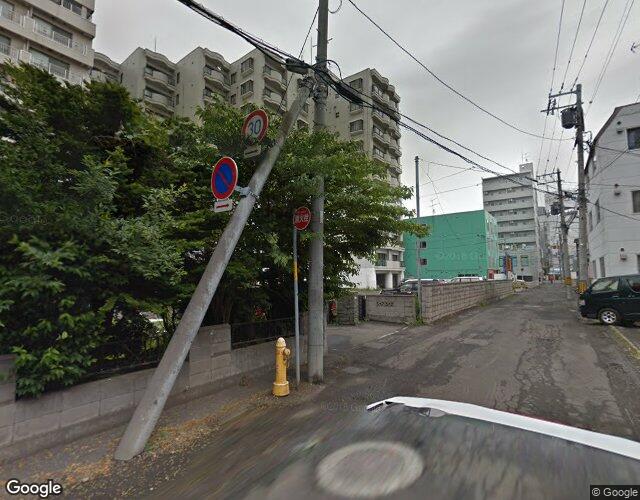 ホテル ロイヤル朋（TOMO） 右側からの外観