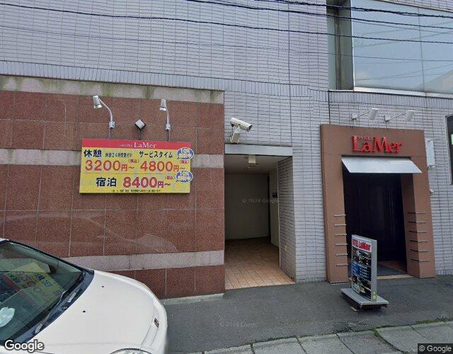 ラ・メール 裏側からの外観