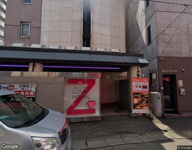 ラヴホテル Z 裏側からの外観