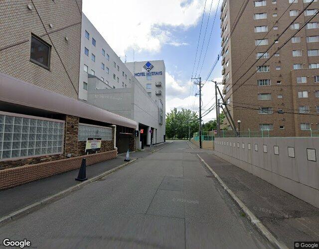 ウォーターホテルK 左側からの外観
